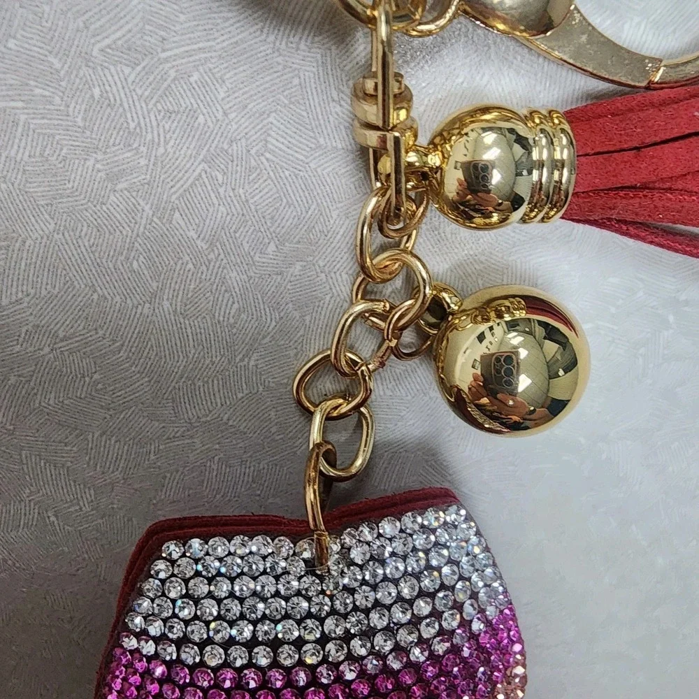 Mix Color Wine Glass Iconic Key Chain Rhinestones Tassle Clip & Key Ring 3D